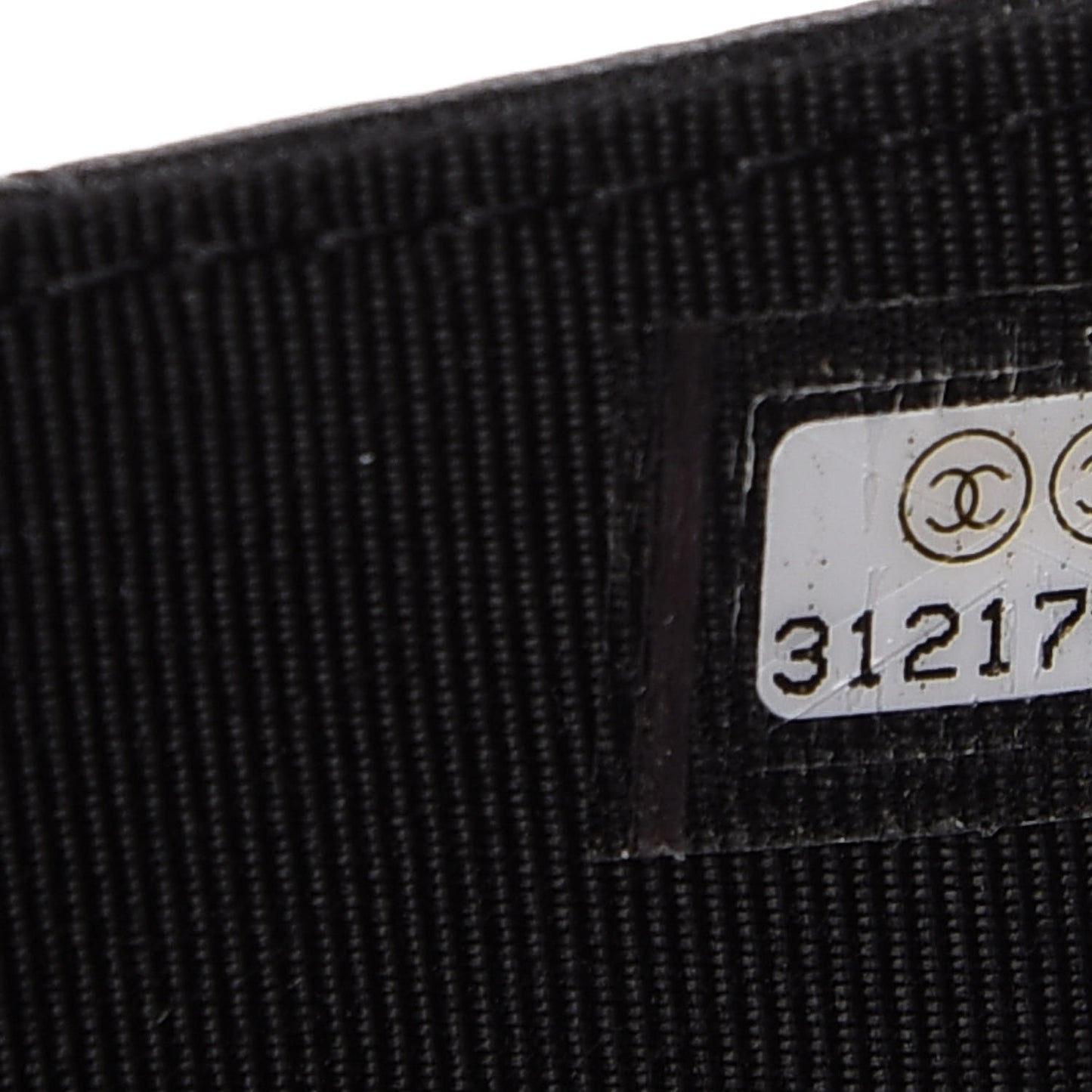 Lambskin Quilted Wallet On Chain WOC Black