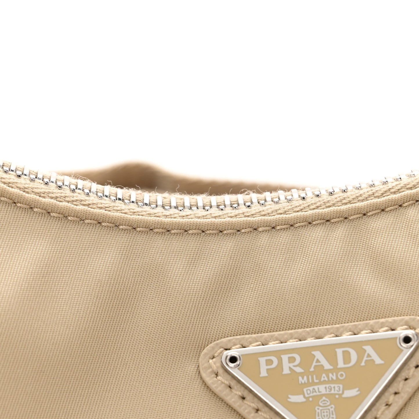 Re-Nylon Saffiano Re-Edition 2005 Shoulder Bag Cammeo