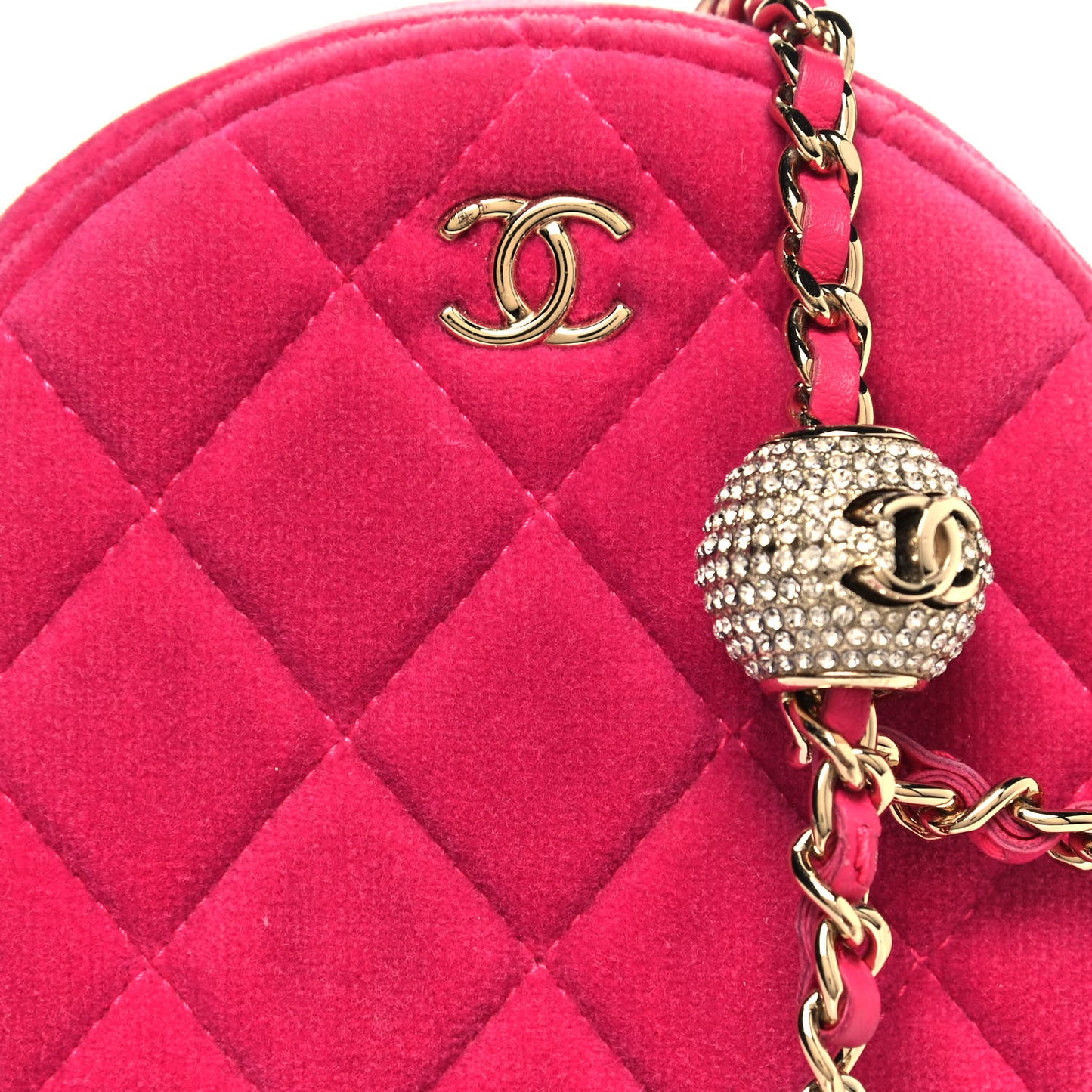 Velvet Round Quilted Pearl Crush Clutch With Chain Pink