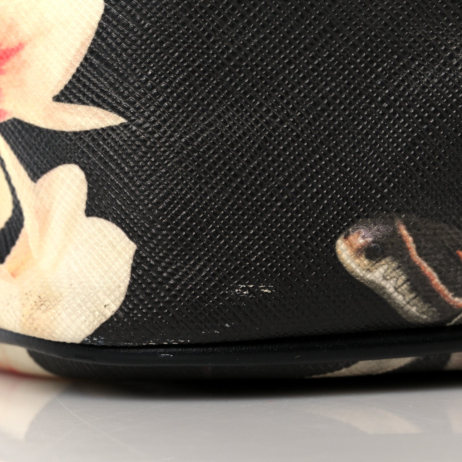 Givenchy Coated Canvas Magnolia and Moth Print Medium Antigona Tote Black 11 of 25