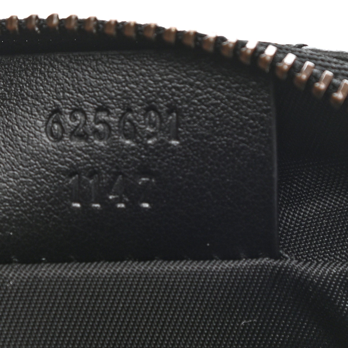 Calfskin Matelasse GG Marmont Key Pouch Black