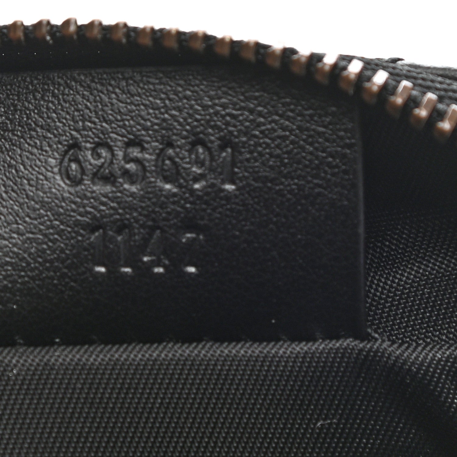 Gucci Calfskin Matelasse GG Marmont Key Pouch Black 7 of 9