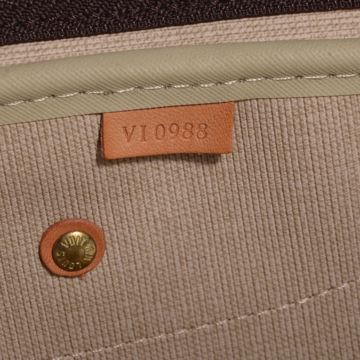 Louis Vuitton Monogram Alize 1 Compartment 6 of 8