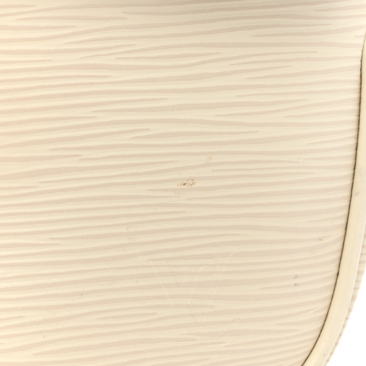 Epi Montaigne Clutch Ivory