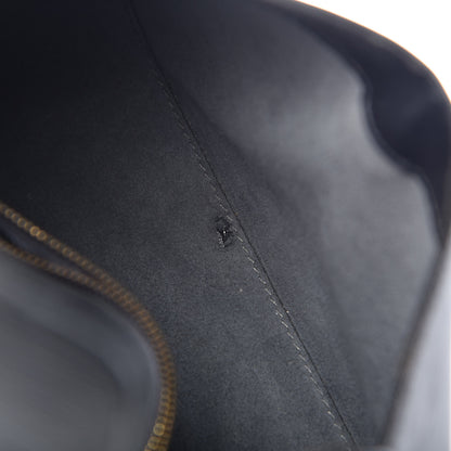 Louis Vuitton Epi Buci Black 21 of 23