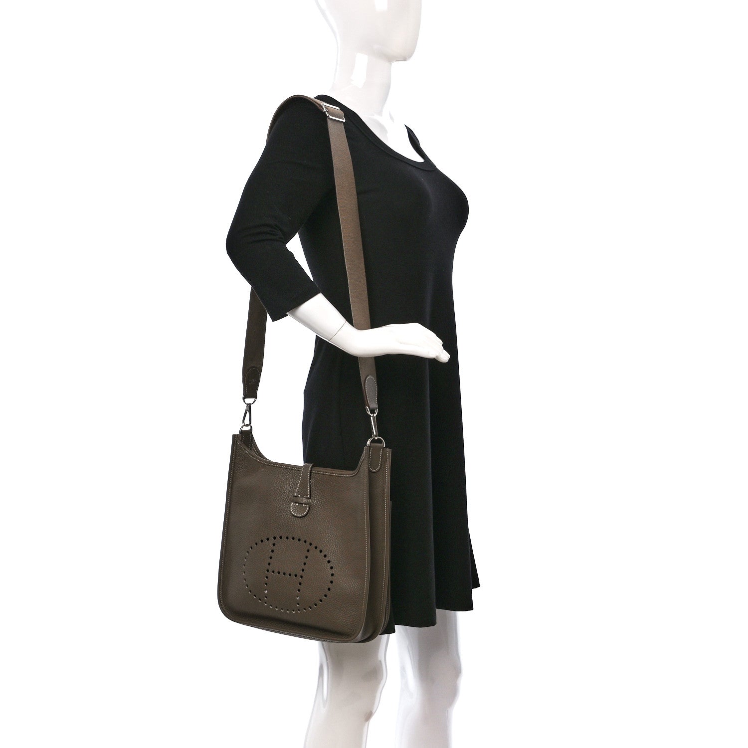 Hermes Taurillon Clemence Evelyne III PM Etoupe 2 of 10