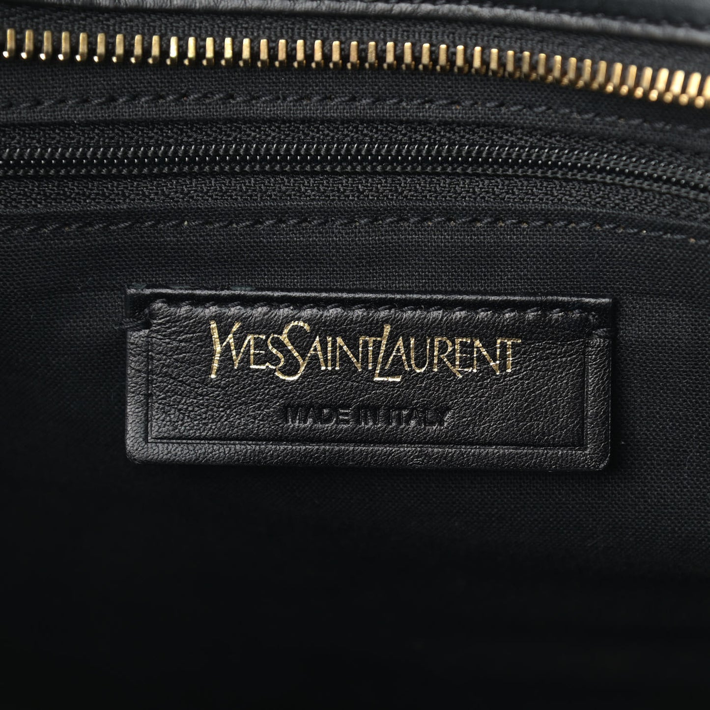 Textured Calfskin Small Classic Y Cabas Black