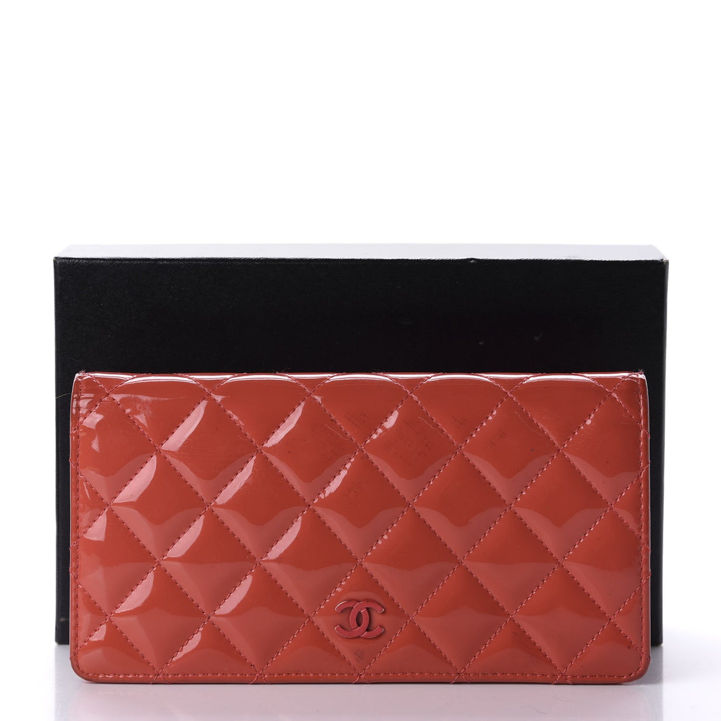 Patent Calfskin Quilted Yen Wallet Dark Pink
