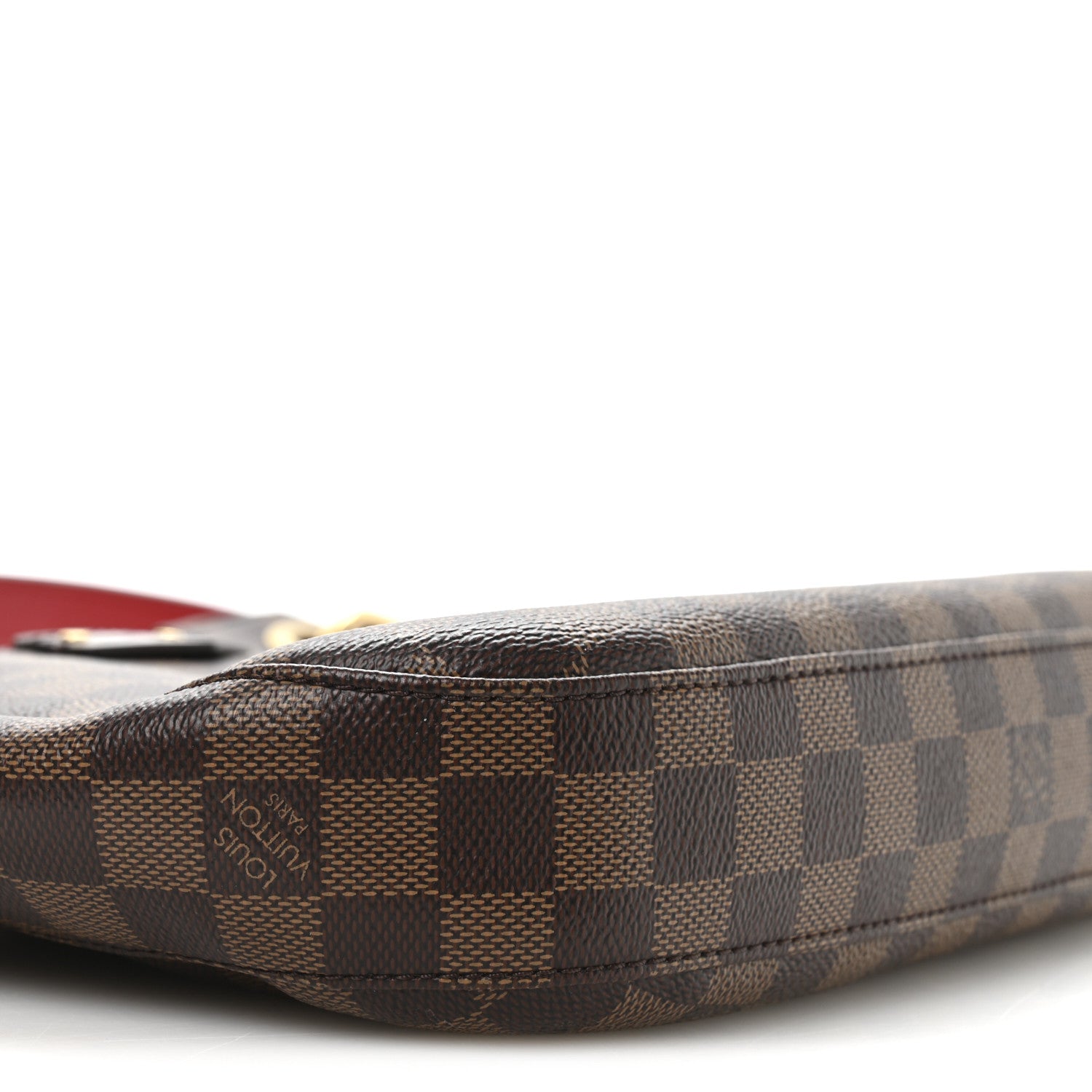 Louis Vuitton Damier Ebene South Bank Besace 9 of 10