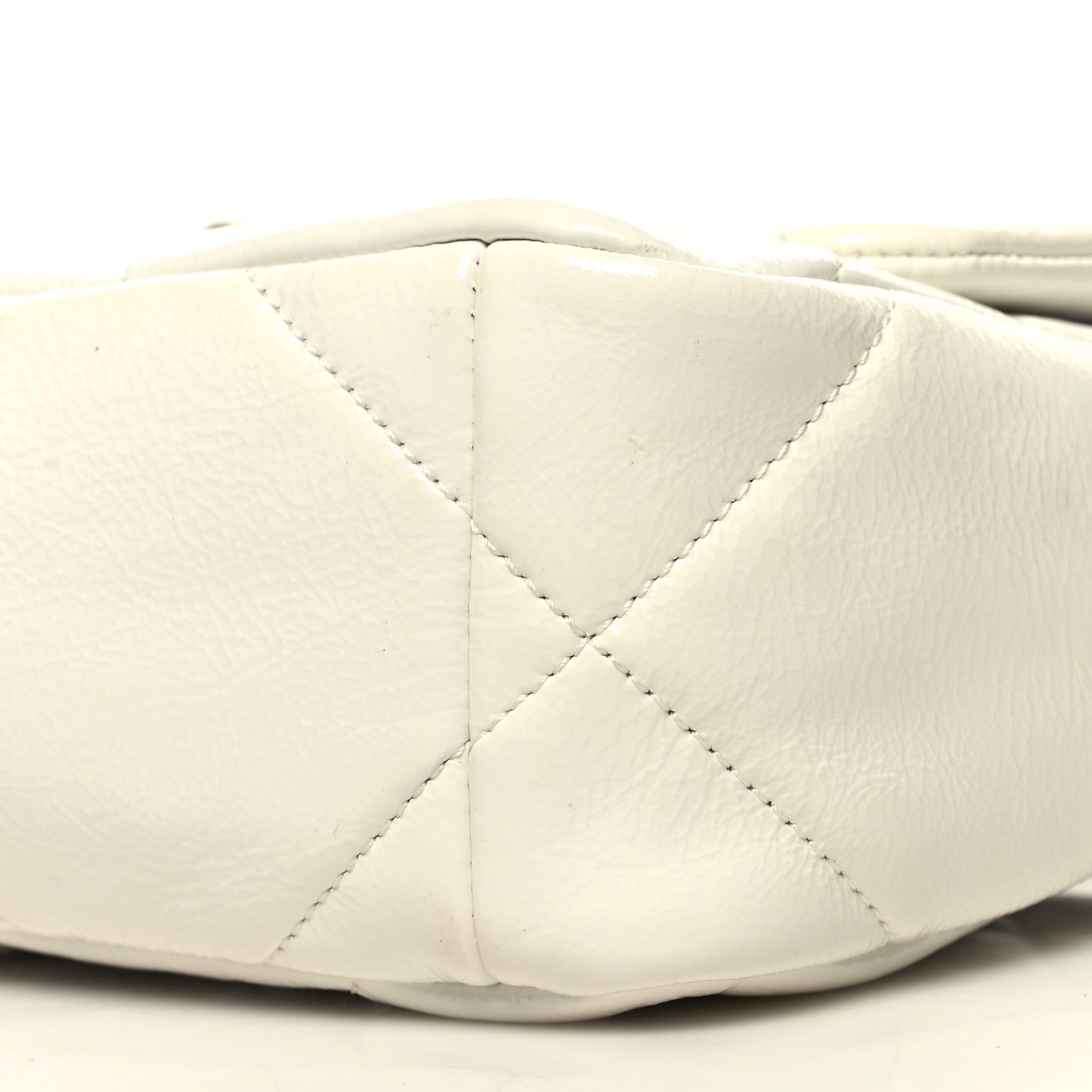 Chanel Shiny Crumpled Calfskin Quilted Medium Chanel 19 Flap White 10 of 11