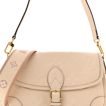 Louis Vuitton Empreinte Monogram Giant Diane Cream 7 of 12