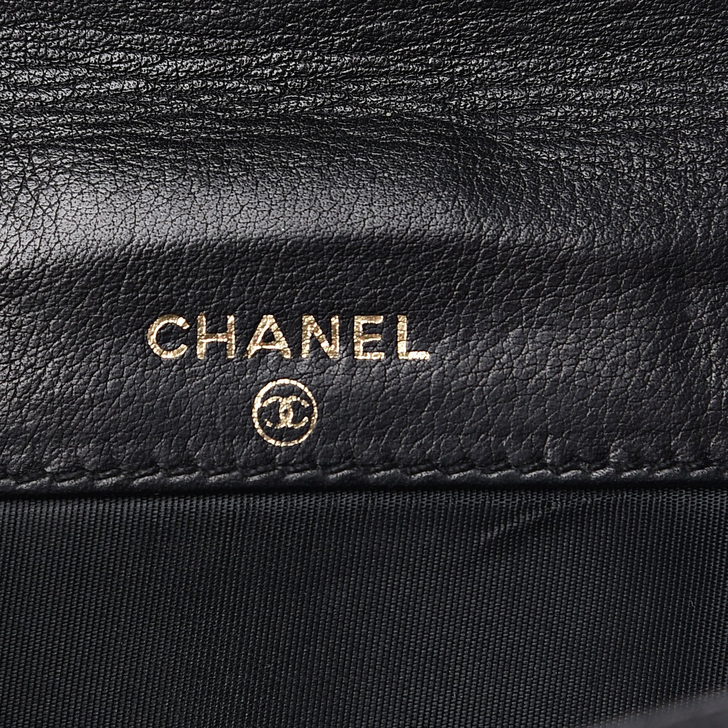Caviar Timeless CC Compact Flap Wallet Black