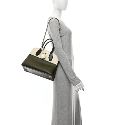 Louis Vuitton Taurillon City Steamer MM Kaki Creme Black 2 of 15