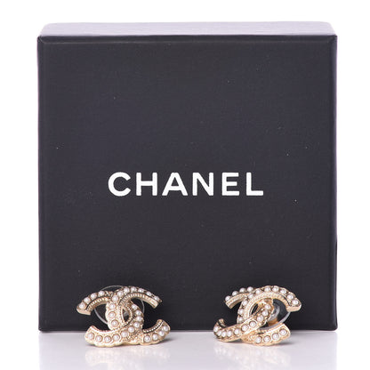 Chanel Pearl Queen of France CC Earrings Gold 4 of 4