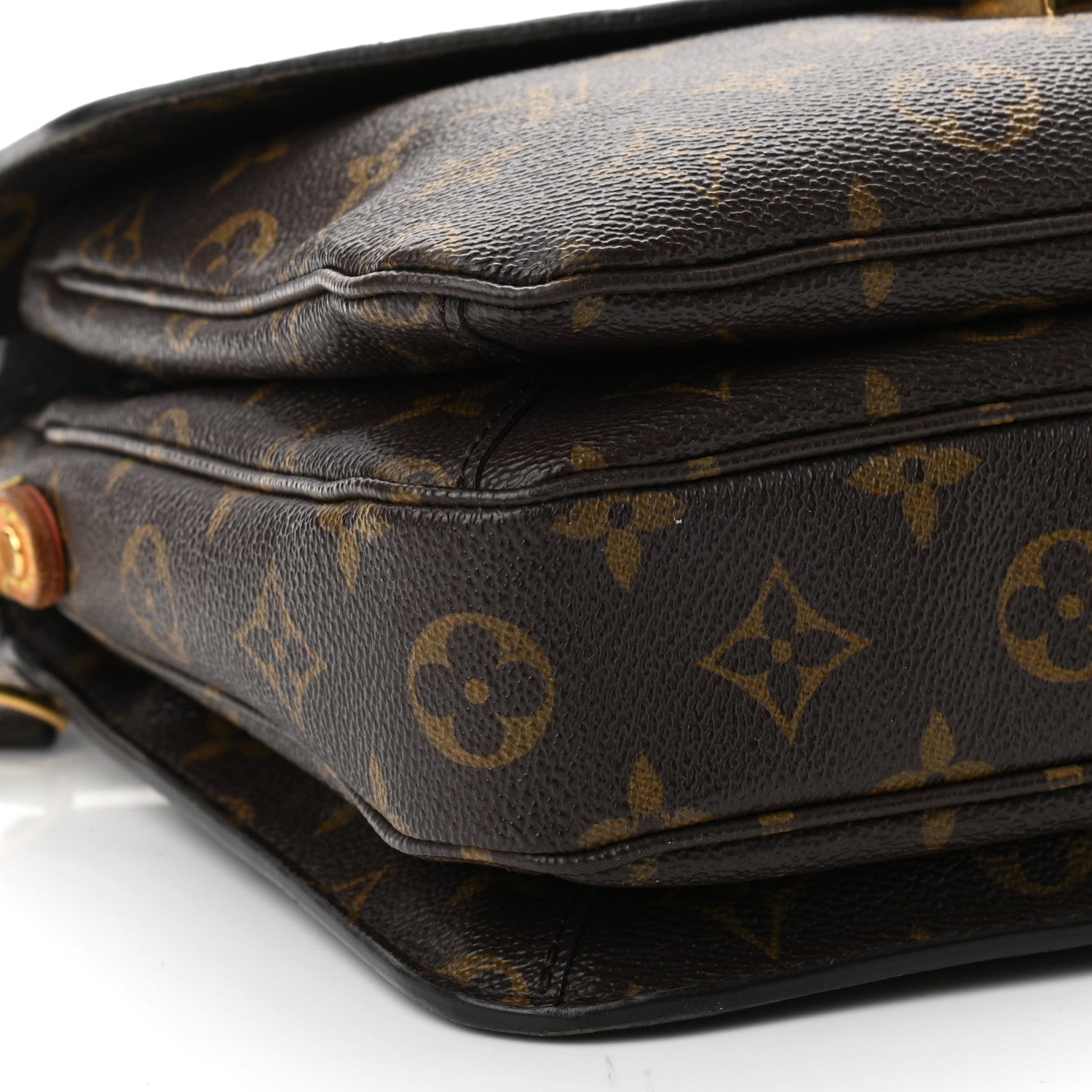Louis Vuitton Monogram Pochette Metis 5 of 10