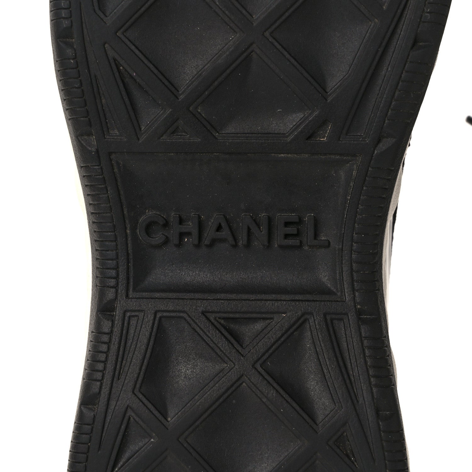 Chanel Velvet Calfskin Mixed Fibers CC Sneakers 39 Black 7 of 9