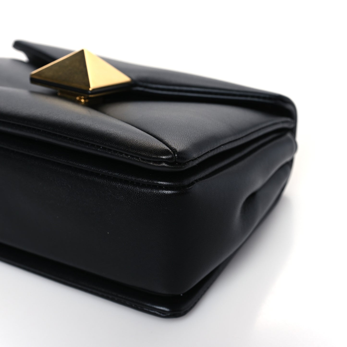 Nappa One Stud Chain Clutch Black