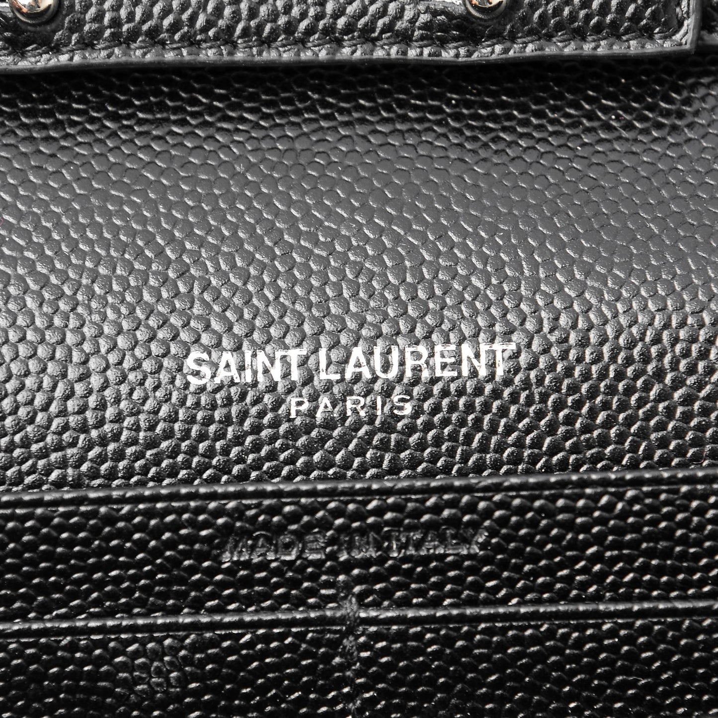 Grain De Poudre Matelasse Chevron Medium Monogram Chain Wallet Black