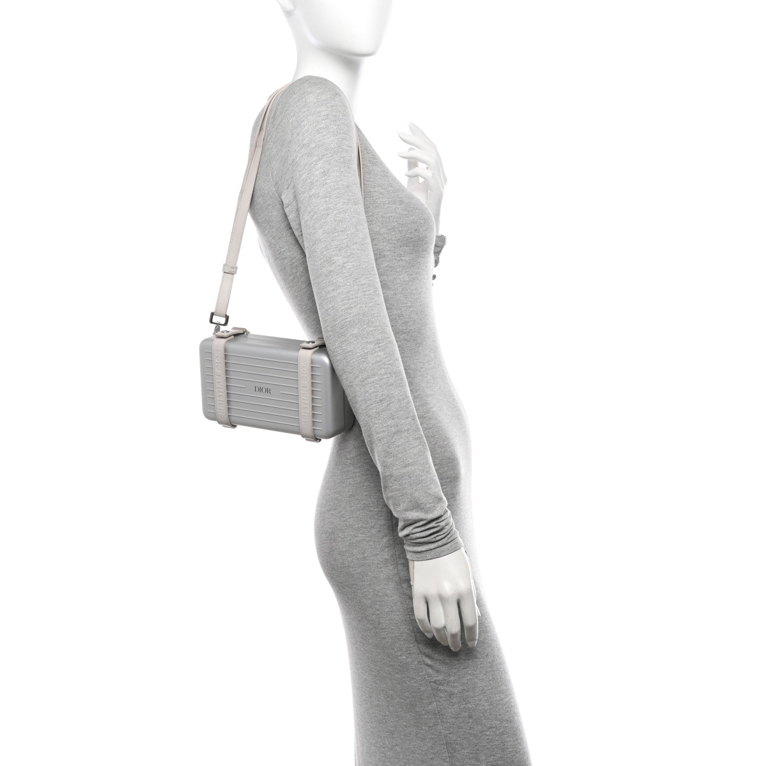 DIOR RIMOWA ショルダーバッグ シルバー Christian Dior X RIMOWA Aluminum Personal Clutch On Strap