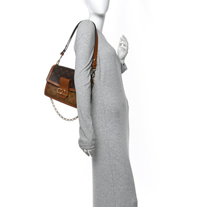 Louis Vuitton Reverse Monogram Dauphine MM 2 of 9
