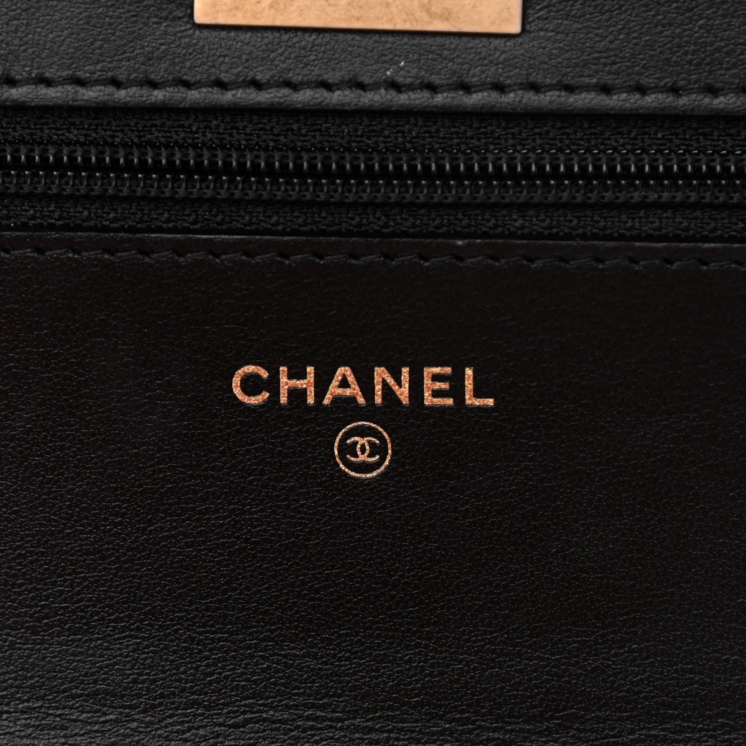 Chanel Calfskin Crocodile Embossed Graffiti 2.55 Cocodile Reissue Wallet On Chain WOC Black Gold 6 of 12