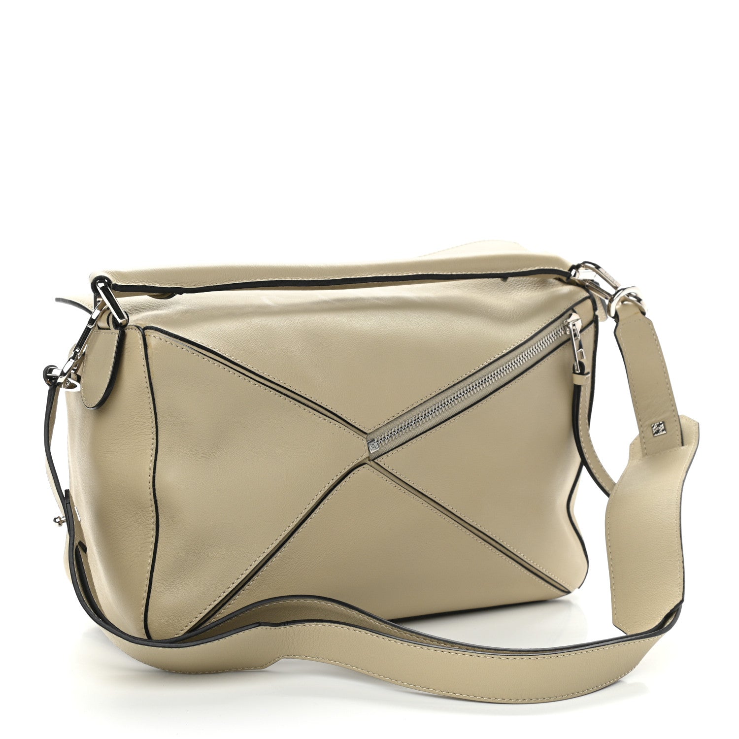 Loewe Calfskin Medium Puzzle Bag Light Oak 2 of 9
