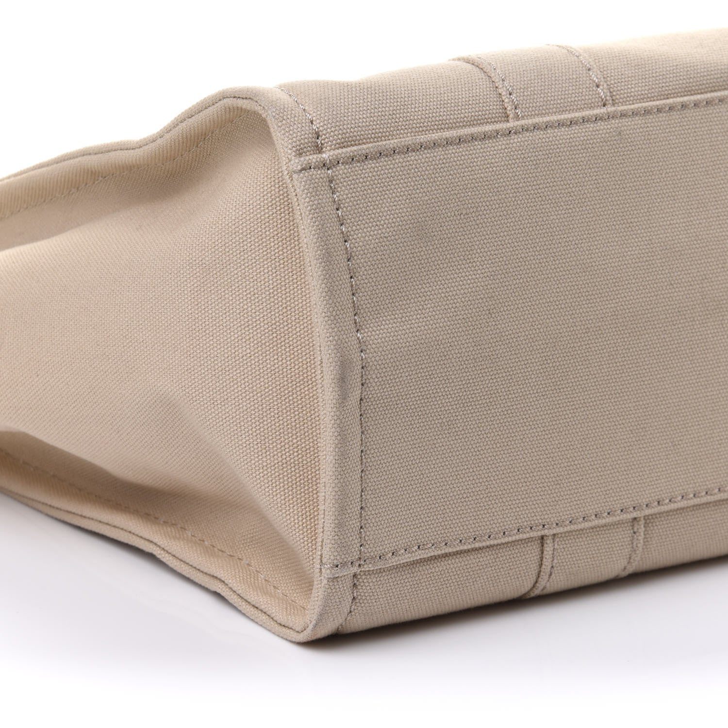 Marc Jacobs Cotton Canvas Medium The Traveler Tote Bag Beige 9 of 10