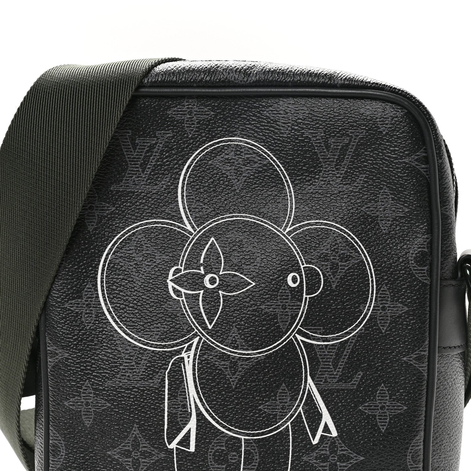 Louis Vuitton Monogram Eclipse Vivienne Danube PM 1768312