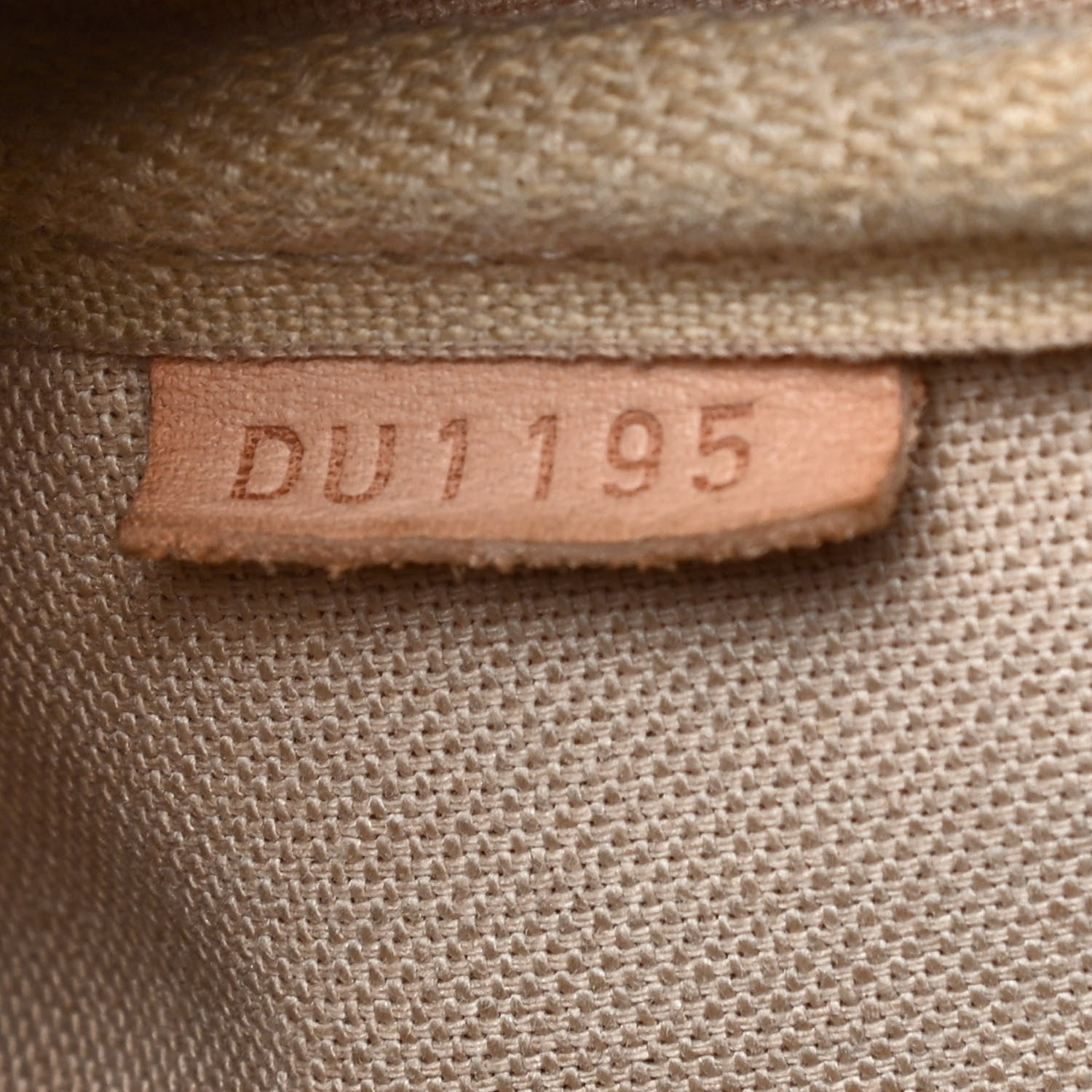 Louis Vuitton Damier Azur Favorite MM 7 of 13