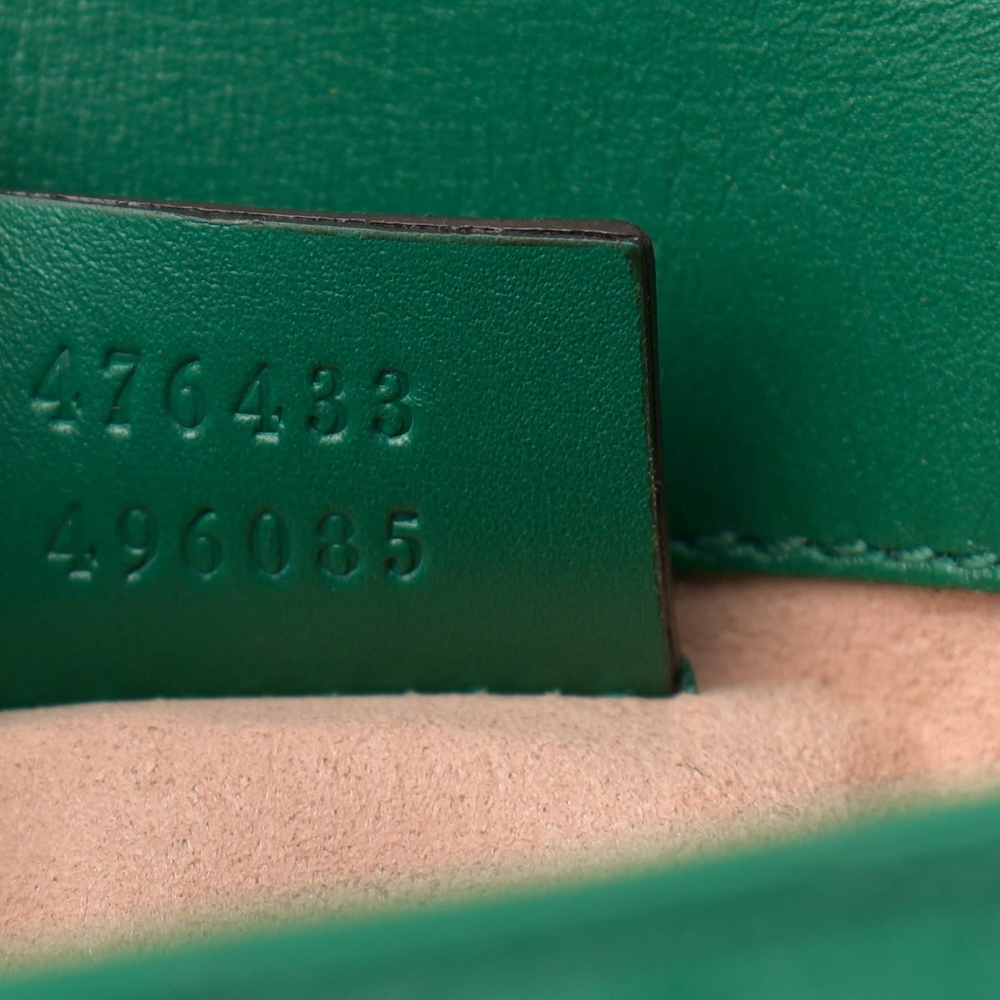 Calfskin Matelasse Super Mini GG Marmont Shoulder Bag Emerald Green