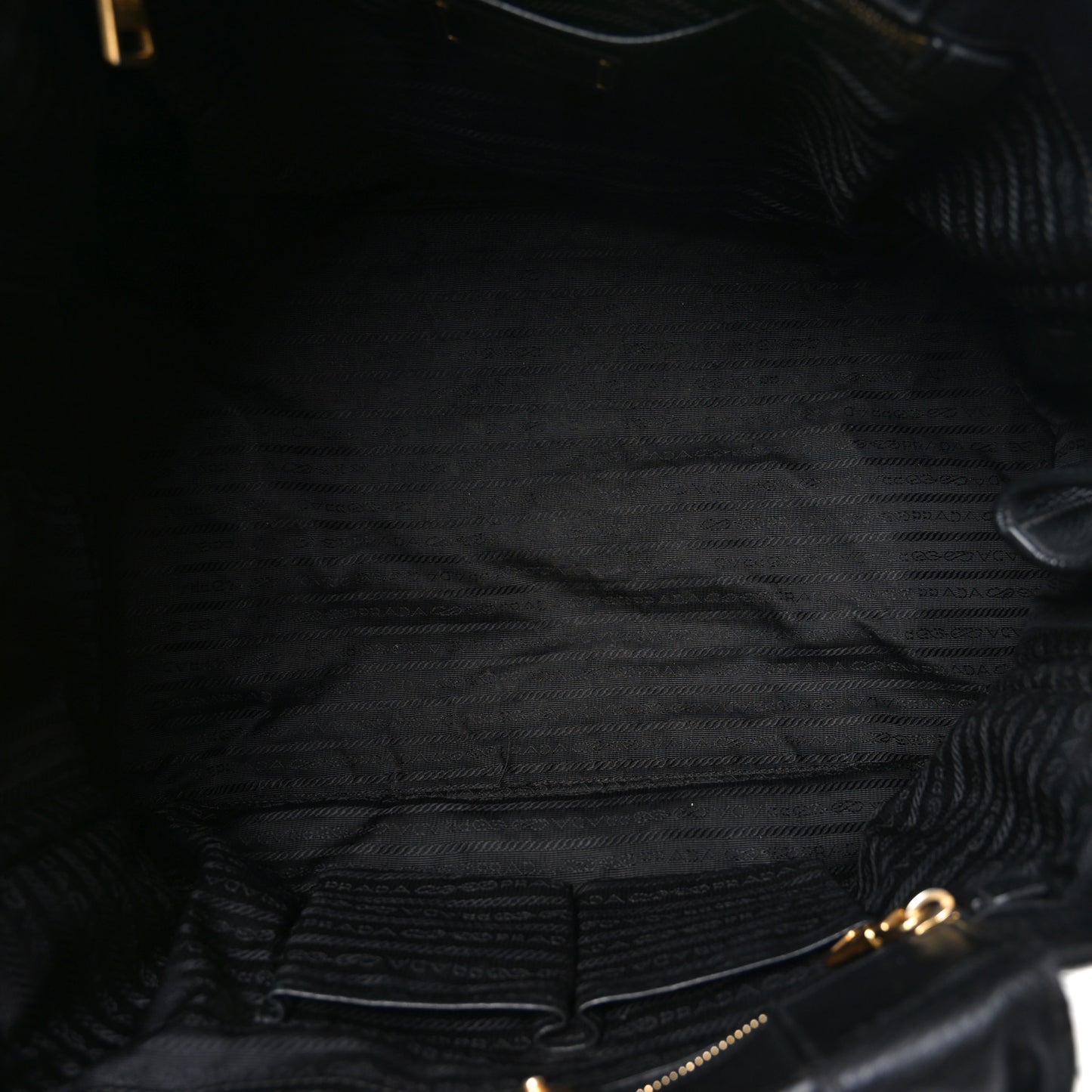 Vitello Daino Tote Black