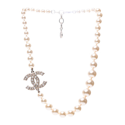 Chanel Graduated Pearl CC Short Necklace Gold 3 of 6