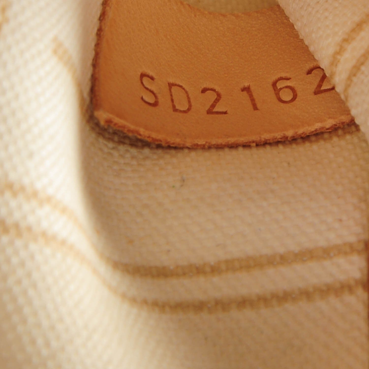 Louis Vuitton Damier Azur Neverfull MM 9 of 11
