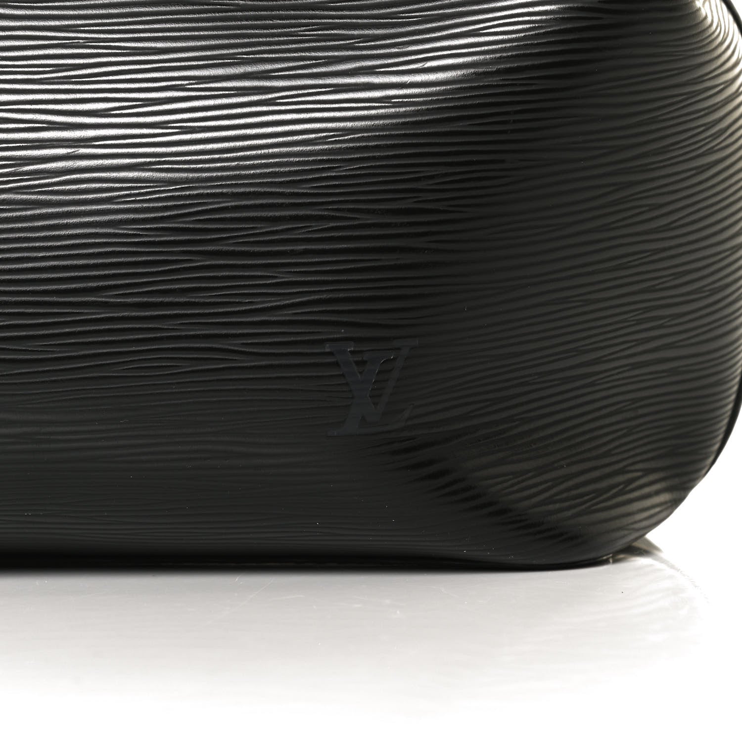 Louis Vuitton Epi Mandara MM Black 11 of 14
