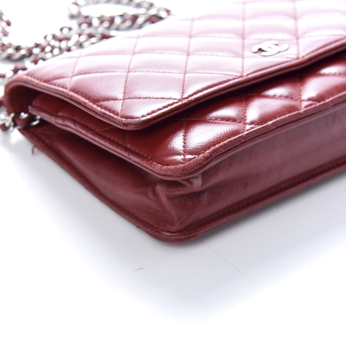 Lambskin Quilted Wallet On Chain WOC Red