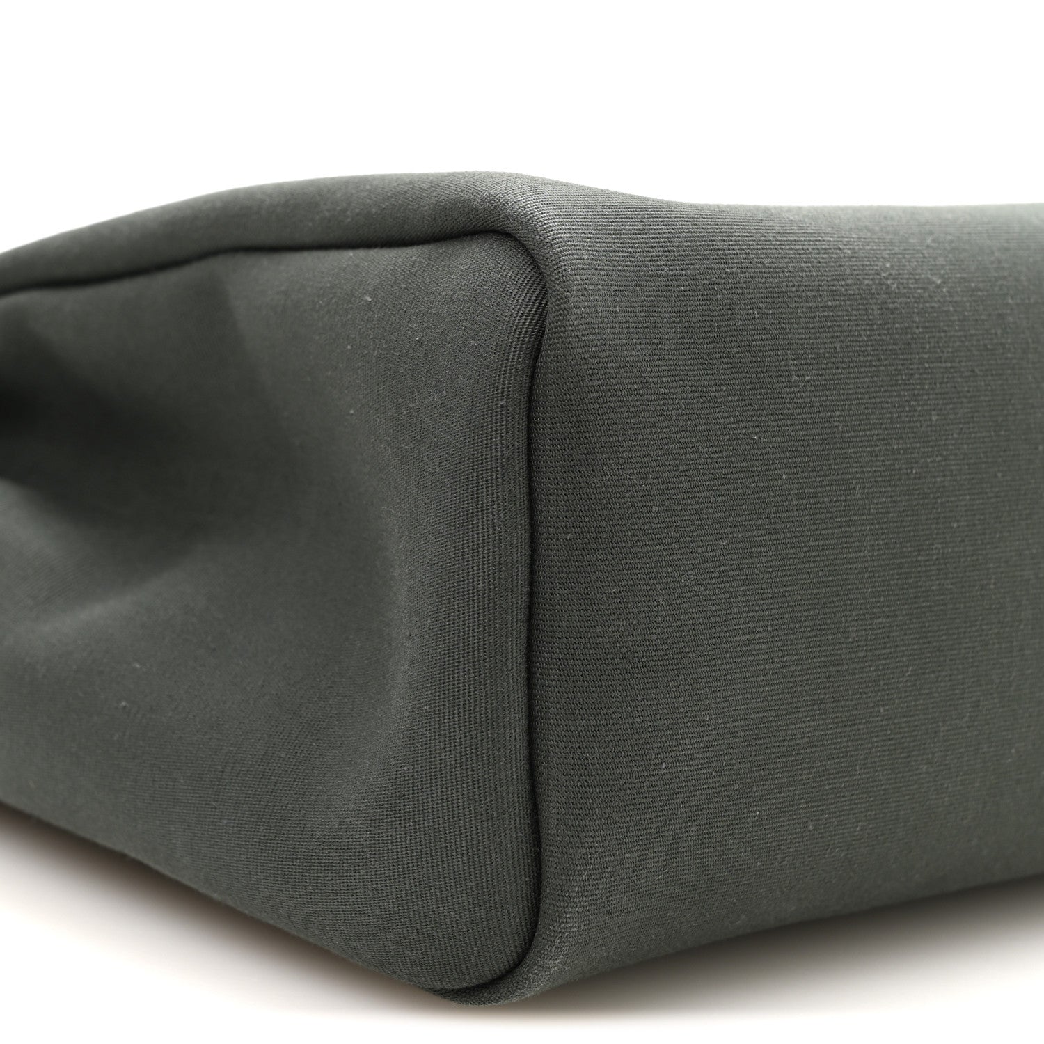 Hermes Toile Militaire Vache Hunter Laque Herbag Zip Retourne PM 31 Vert Mangrove Black 10 of 12