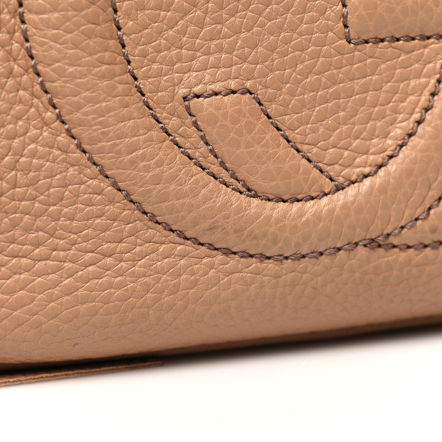 Gucci Pebbled Calfskin Small Soho Disco Bag Camelia 15 of 16