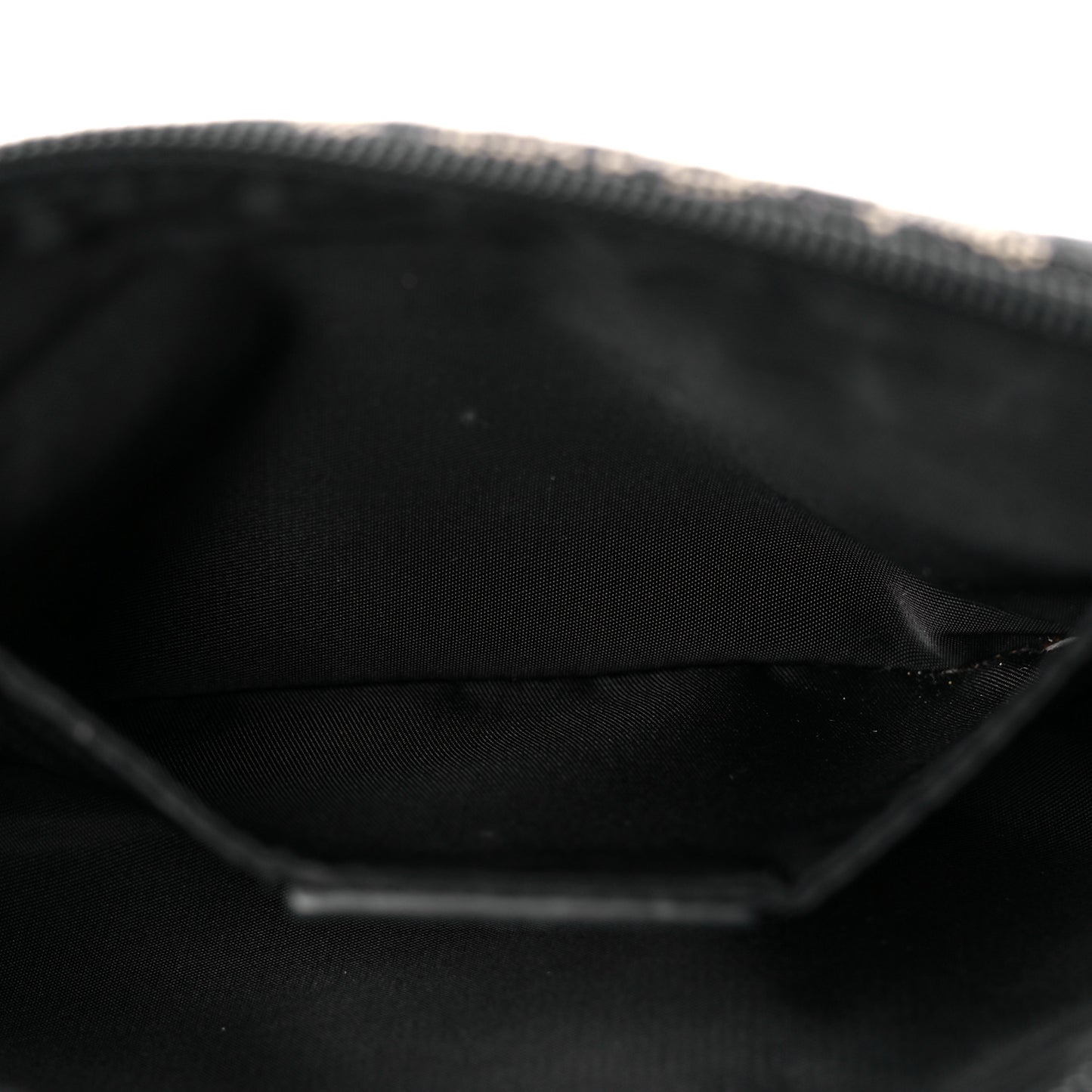 Monogram Shoulder Bag Pochette Black