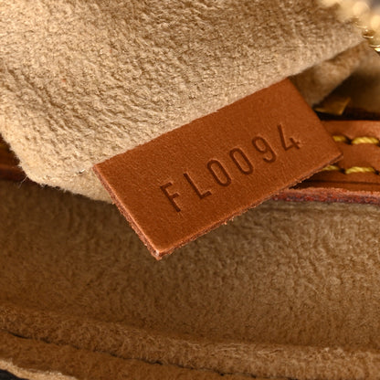 Louis Vuitton Monogram Looping MM 7 of 10