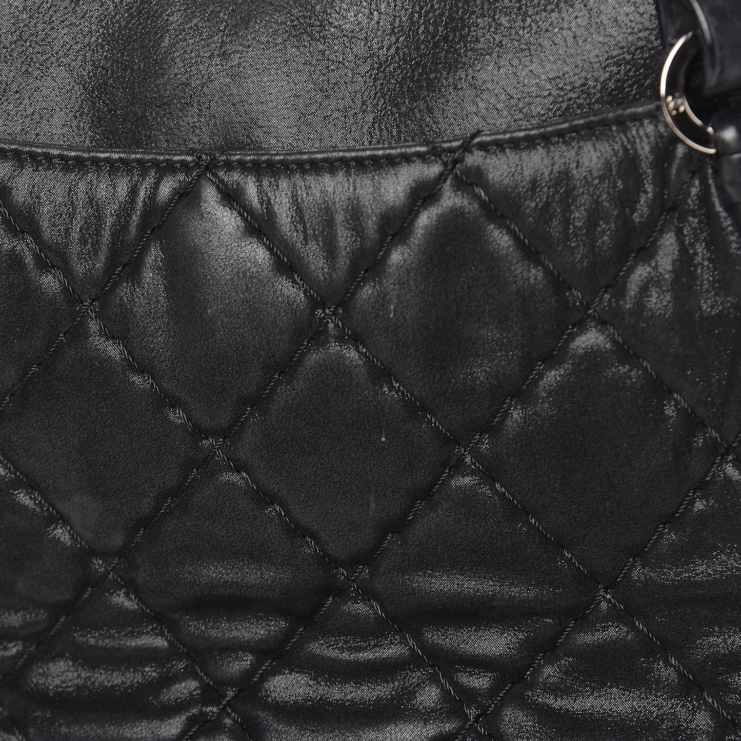 Iridescent Calfskin Quilted Relax CC Camera Case Black