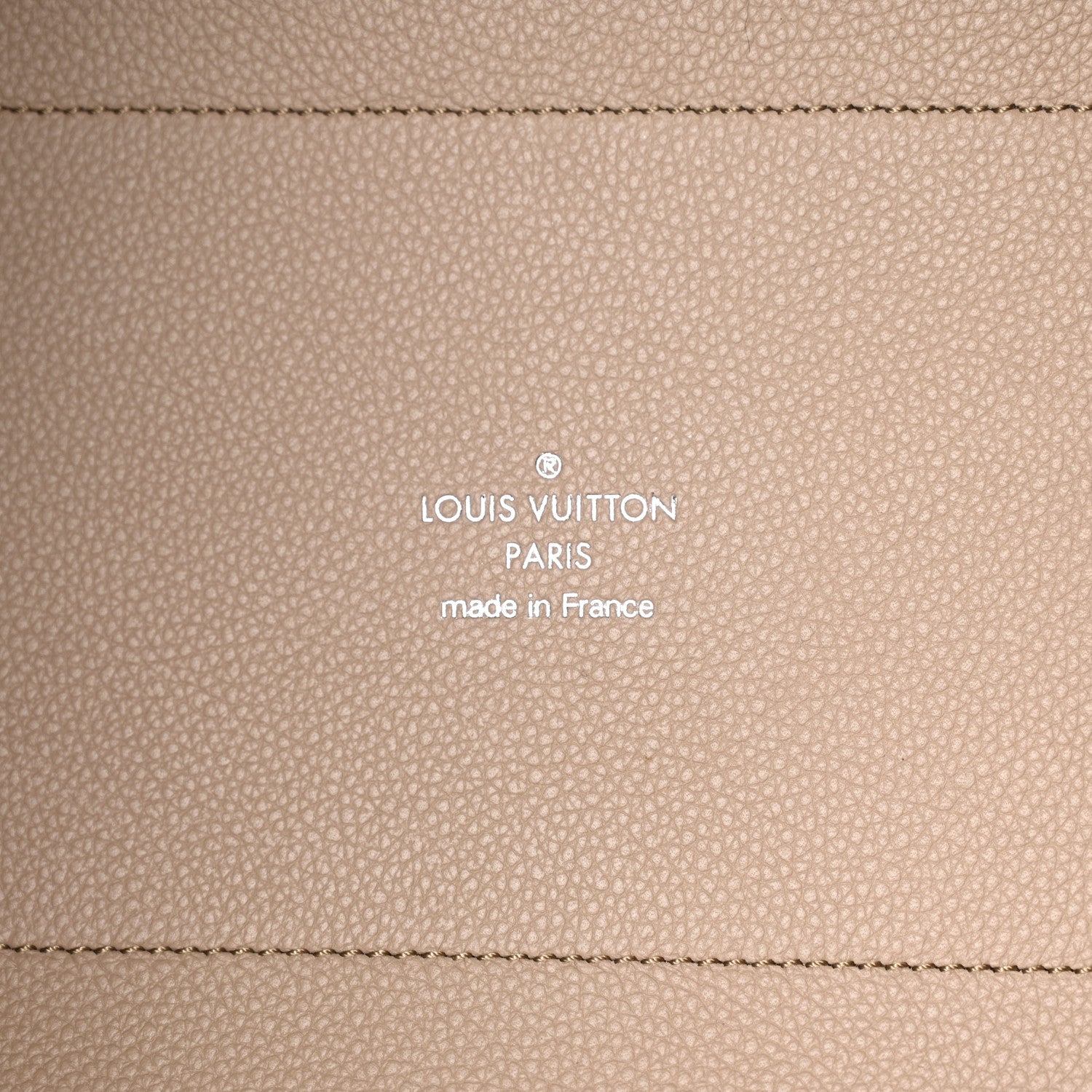 Louis Vuitton Mahina Hina MM Galet 7 of 10