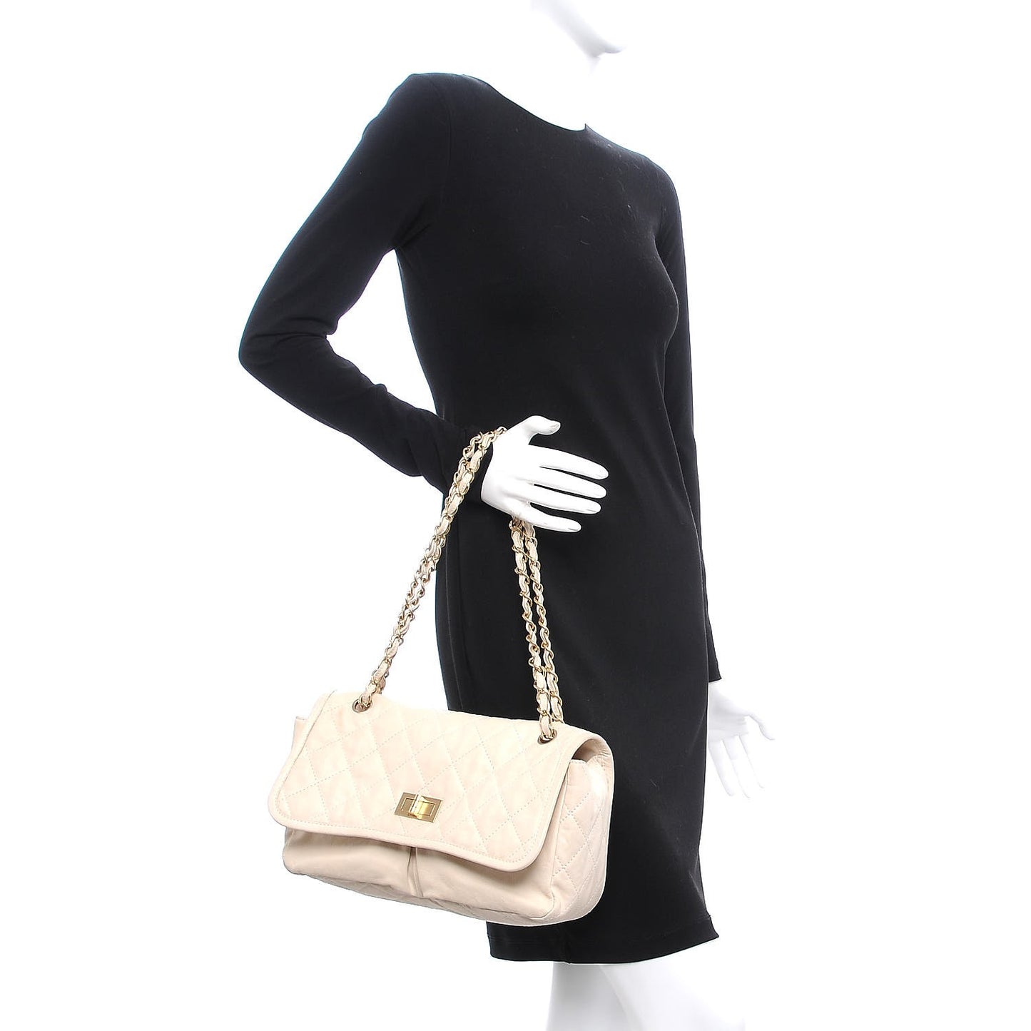 Calfskin Quilted Natural Beauty Flap Dark White