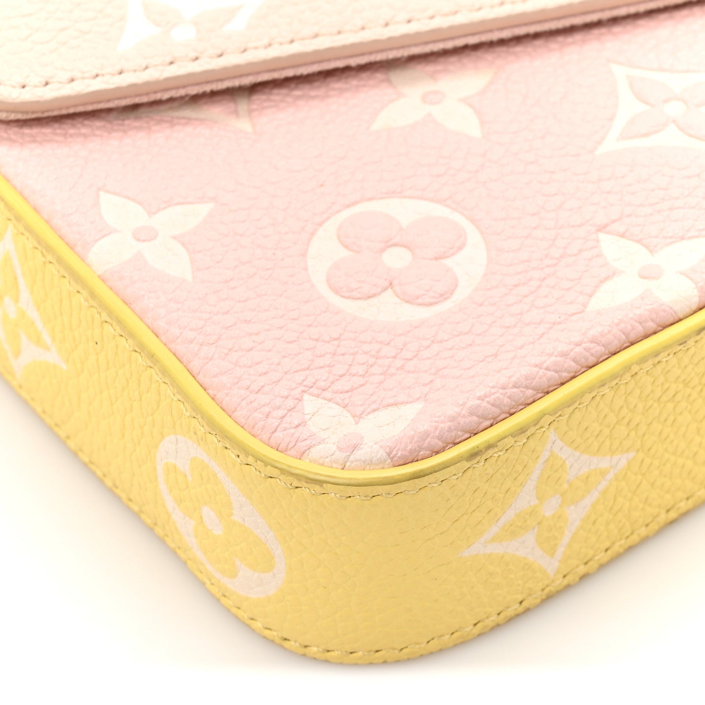 Empreinte Spring in the City Felicie Pochette Chain Wallet Pink Beige Yellow