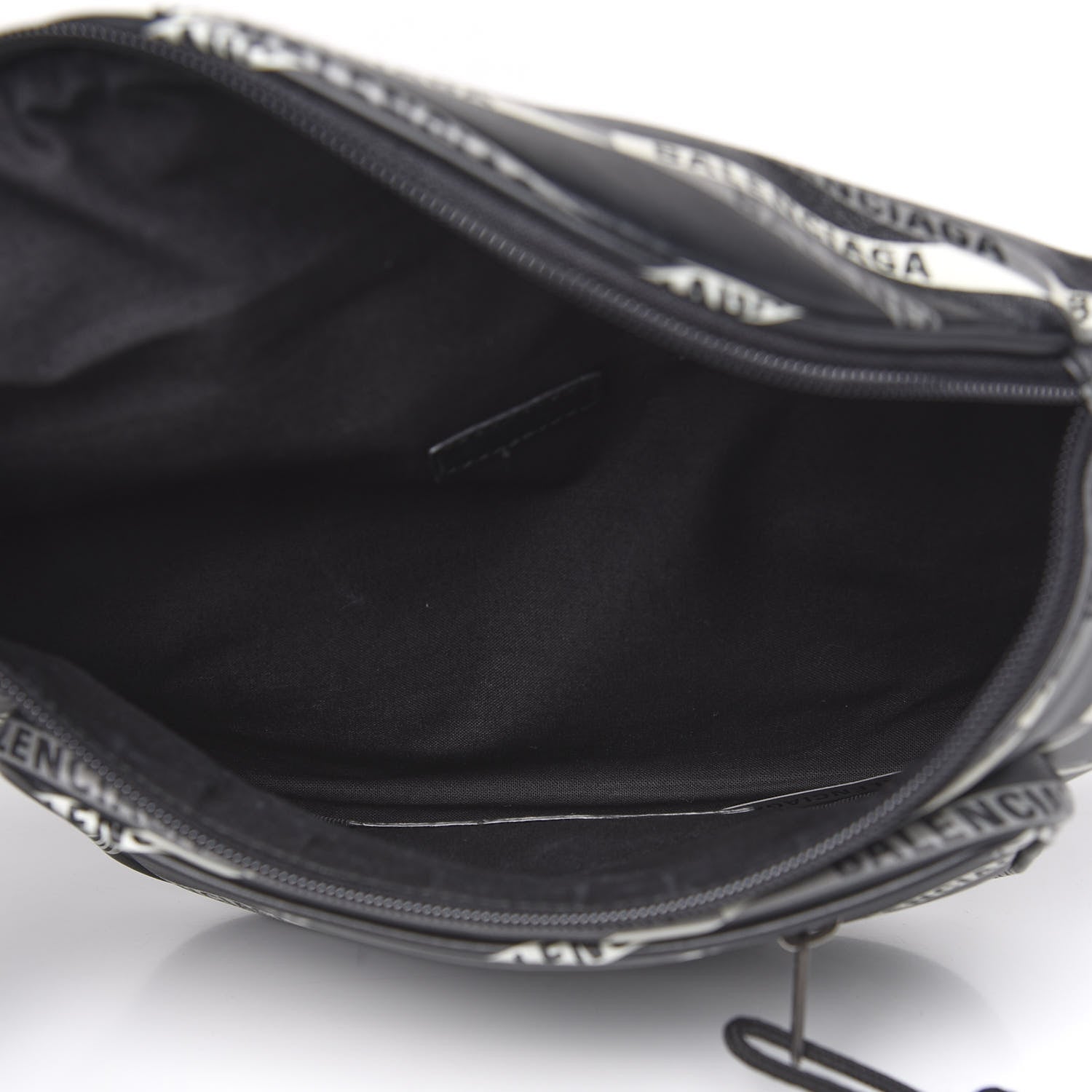 Balenciaga Smooth Calfskin Losange Monogram Explorer Belt Bag Black Grey 5 of 9