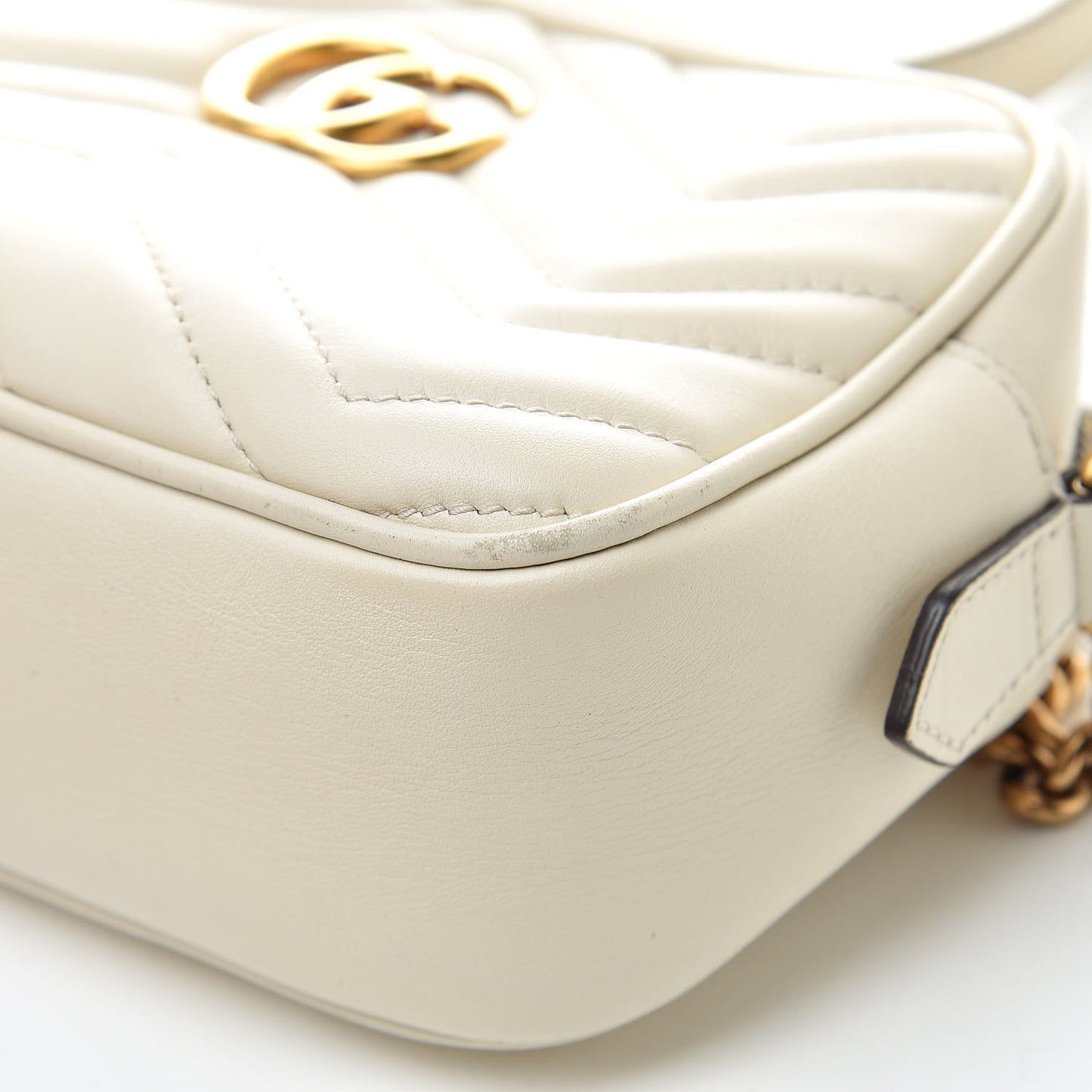 Calfskin Matelasse Mini GG Marmont Chain Shoulder Bag White