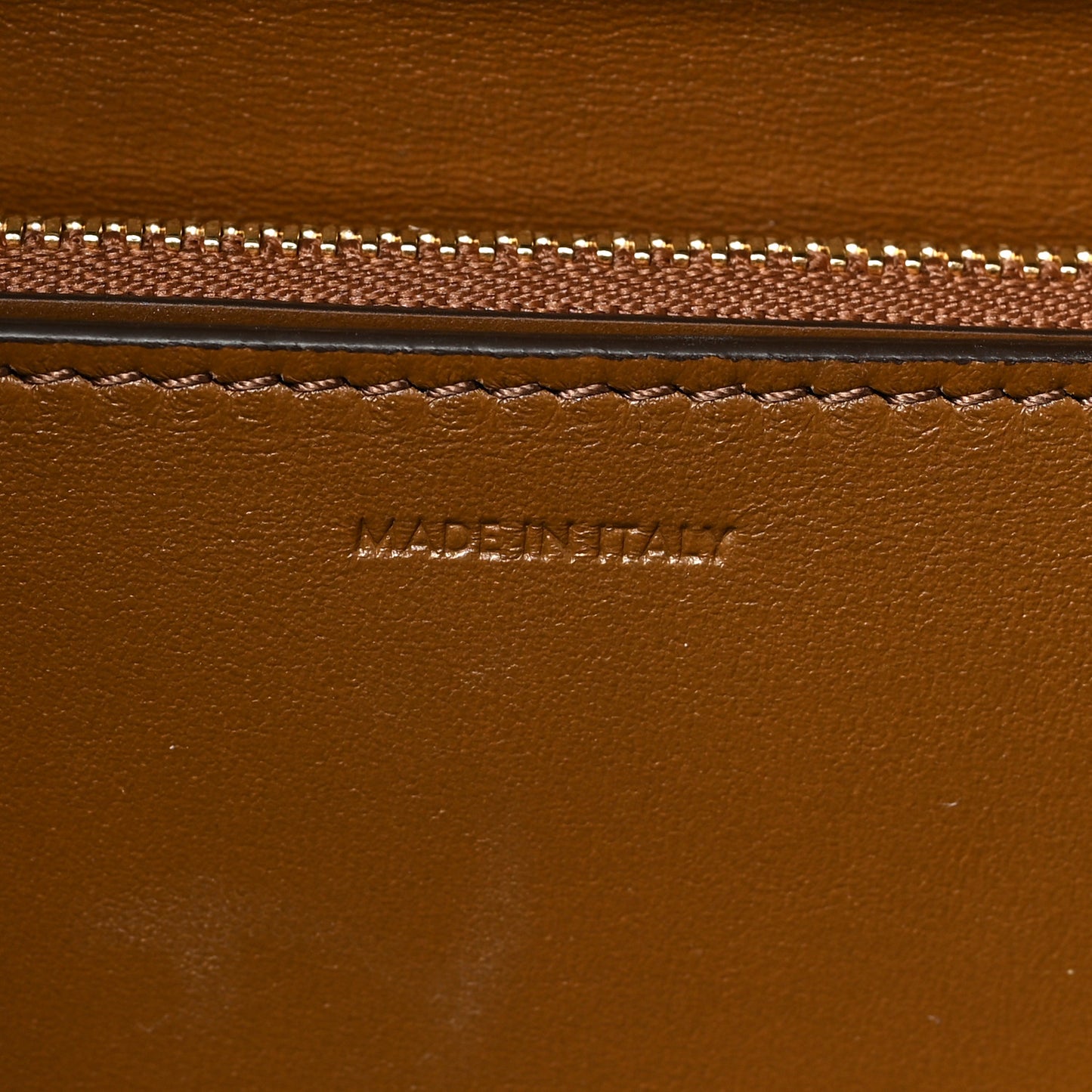 Box Calfskin Medium Classic Box Flap Bag Camel