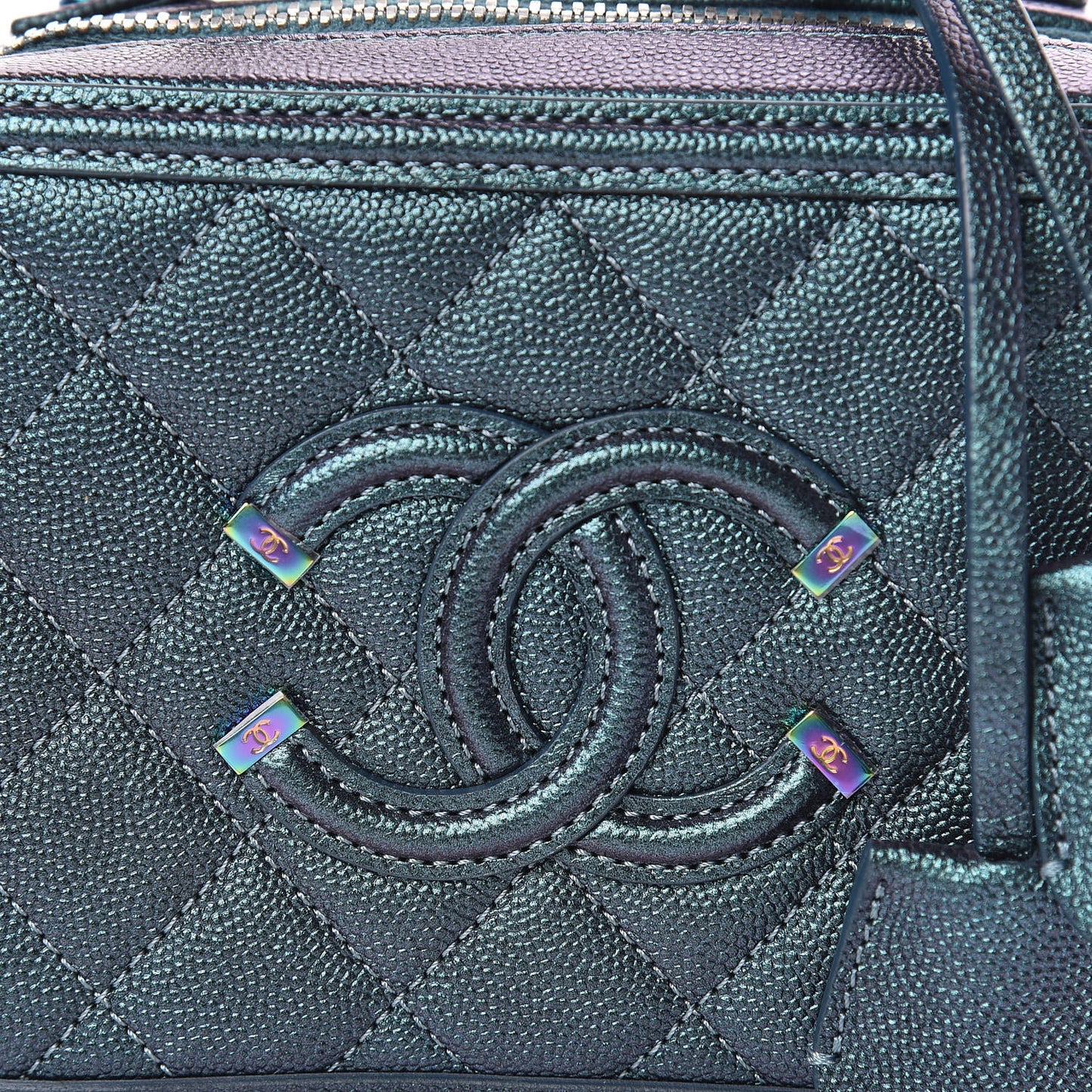 Iridescent Caviar Quilted Small CC Filigree Vanity Case Dark Turquoise