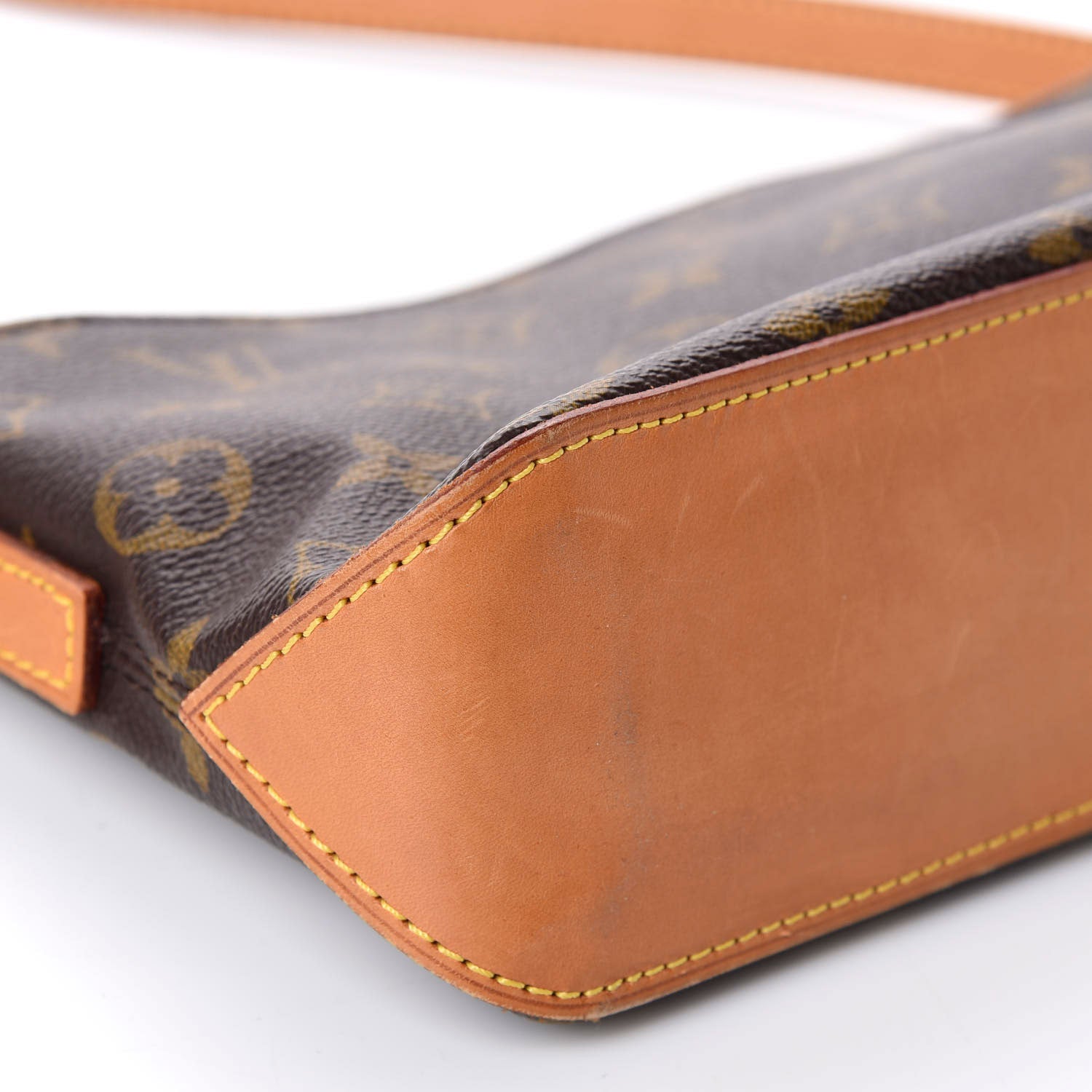 Louis Vuitton Monogram Trotteur 5 of 9