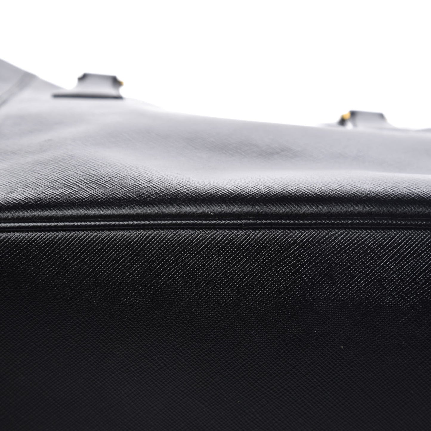 Saffiano Medium Galleria Double Zip Tote Black