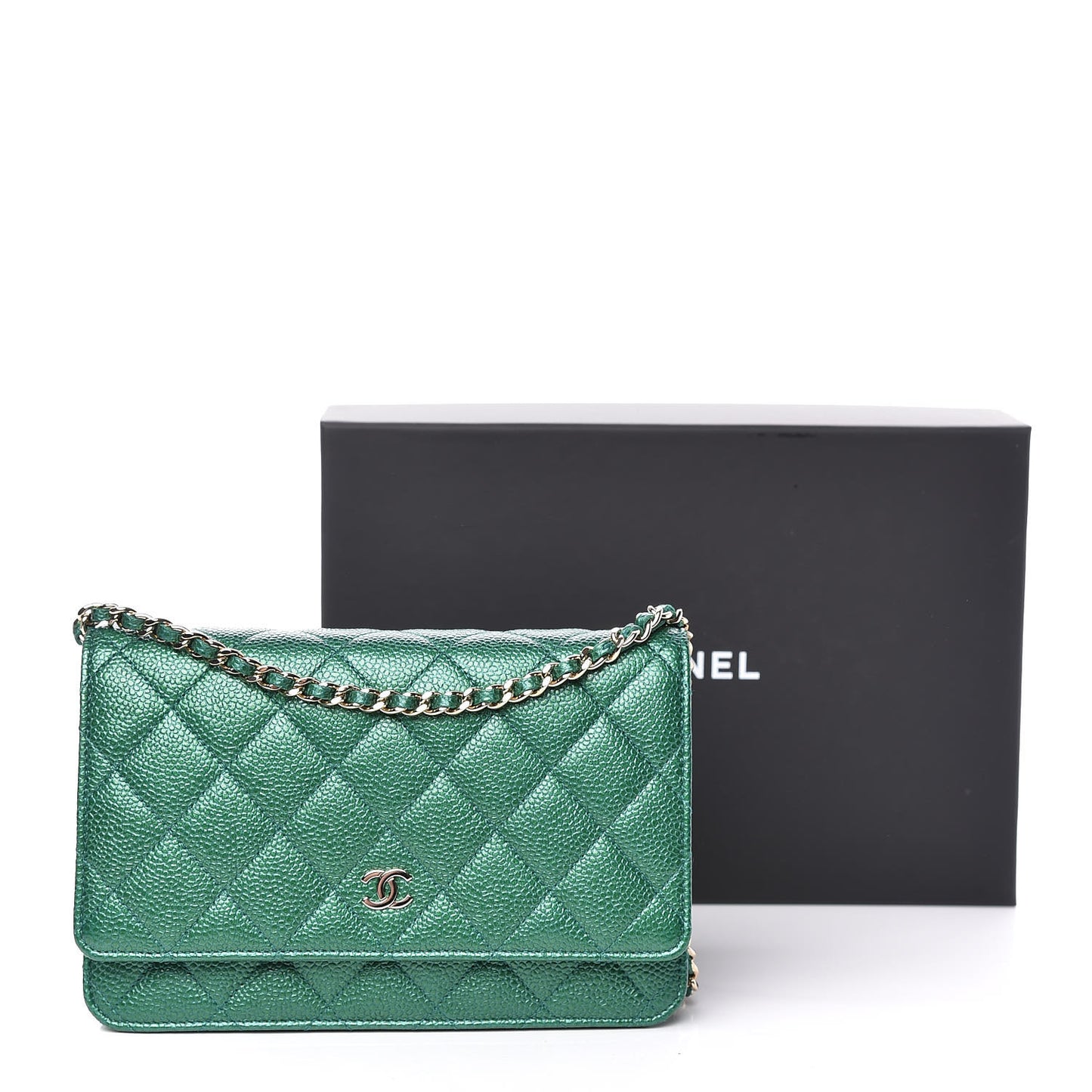 Metallic Caviar Quilted Wallet On Chain WOC Green